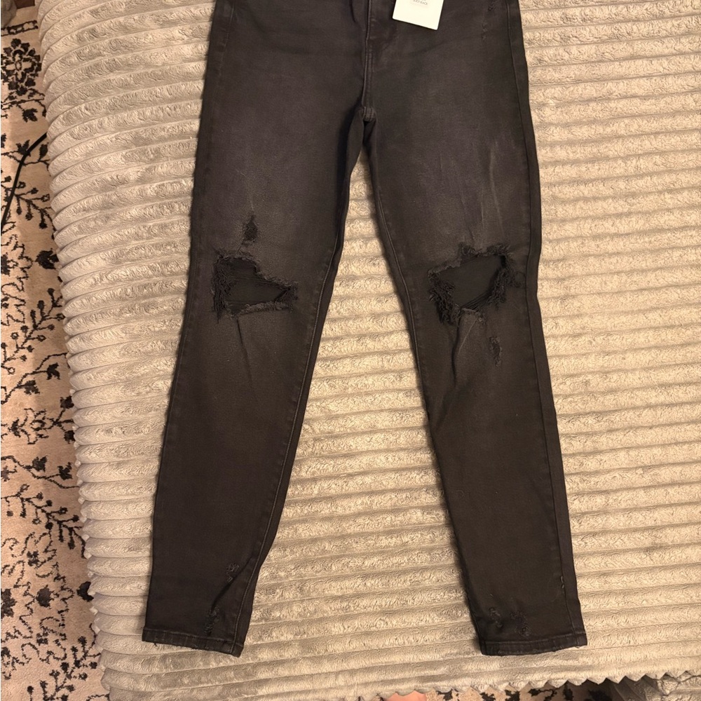Eunina Black Distressed Skinny Jeans